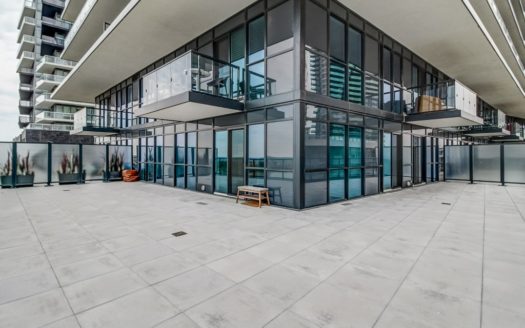 39 Annie Craig Drive – 515